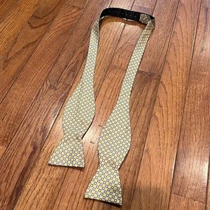 Jos. A. Bank bow tie